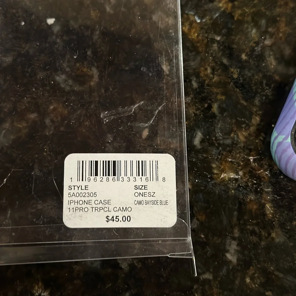 Vineyard vines IPhone case for iPhone 11 Pro NWT